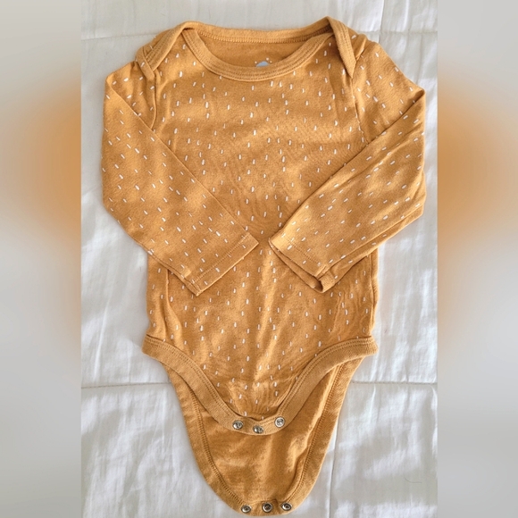 4-Pack Baby Long Sleeved Onesies - Picture 2 of 5